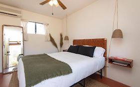 Renovated Lodge - Room 1 With Pool Access