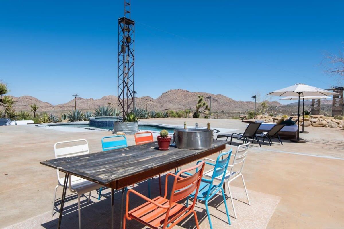 Renovated Lodge - Room 1 With Pool Access Joshua Tree Exterior photo