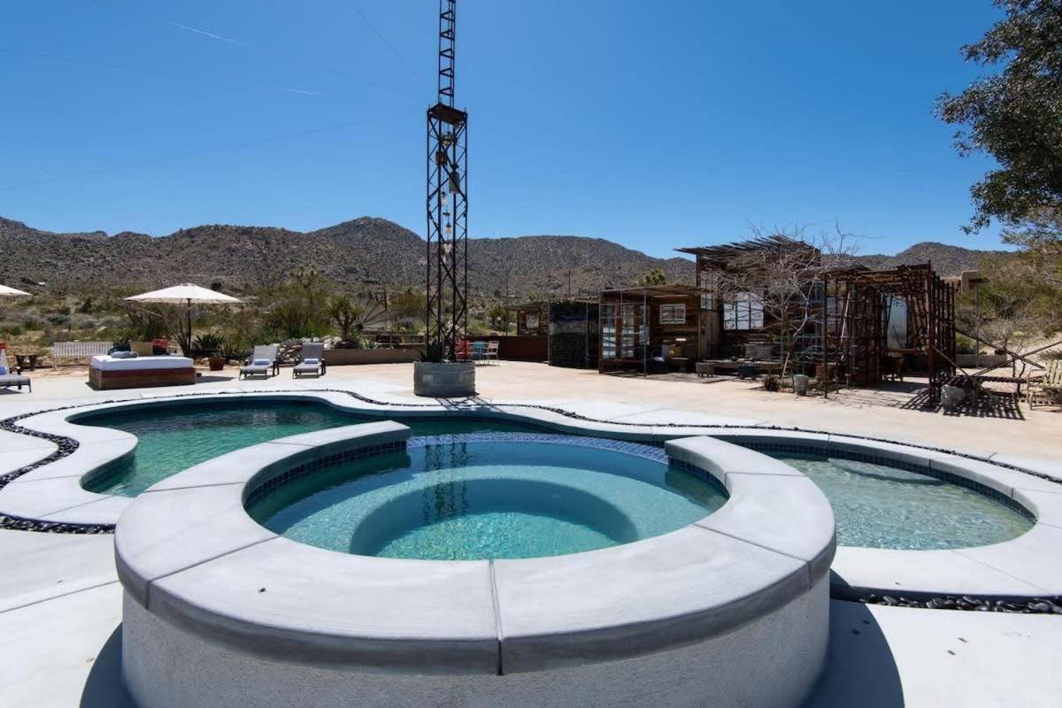 Renovated Lodge - Room 1 With Pool Access Joshua Tree Exterior photo